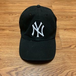 47 brand black New York Yankees strapback
